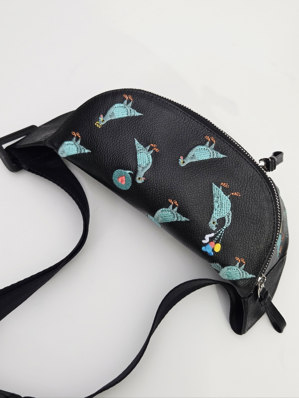 NEW MIN & MON HAROLD FANNY PACK BAG BLACK LEATHER - PIGEONISTA EMBROIDERY - Picture 5 of 9